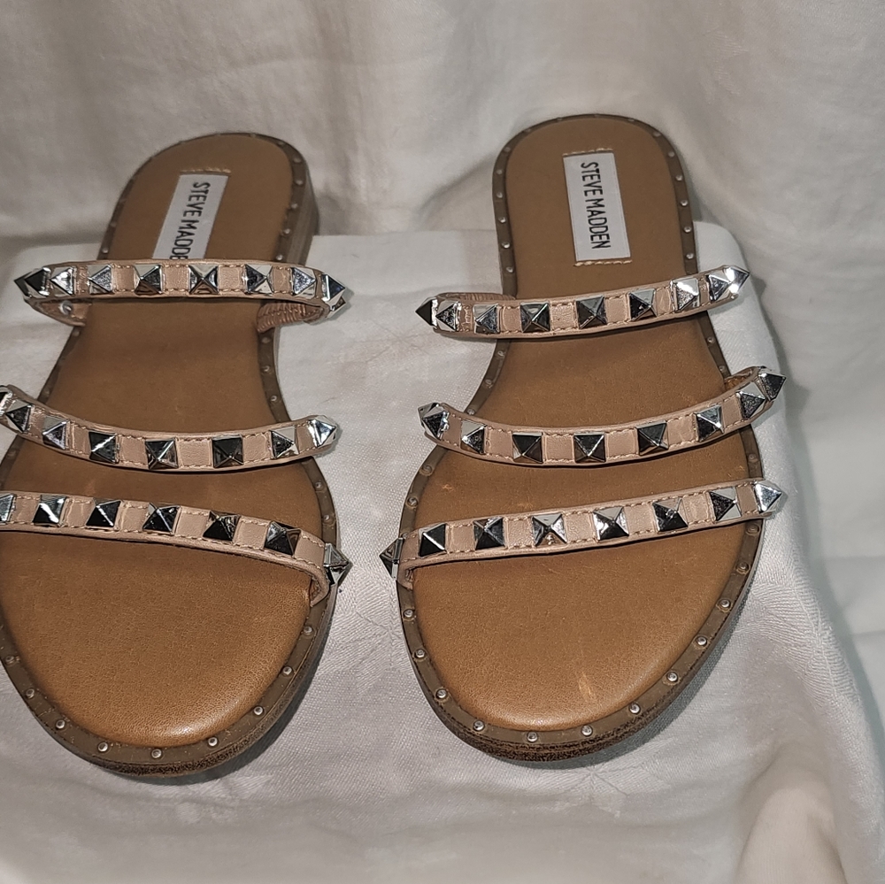 Steve Madden tan slides | Never worn